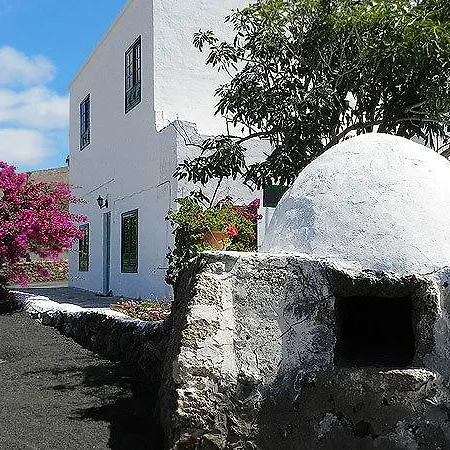 Holiday home Casa Emerenciana *